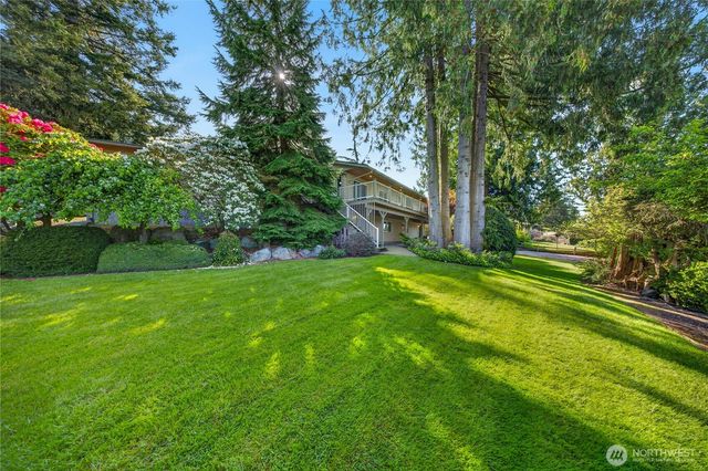 17282 Meadow Lane, Mount Vernon, WA 98274