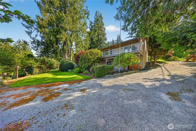 17282 Meadow Lane, Mount Vernon, WA 98274