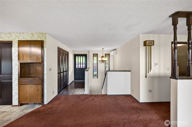 17282 Meadow Lane, Mount Vernon, WA 98274