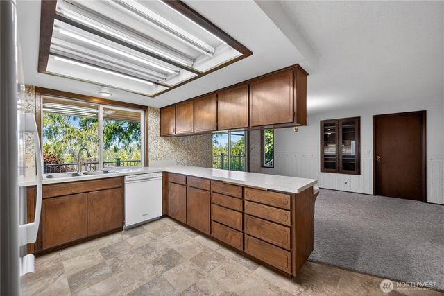 17282 Meadow Lane, Mount Vernon, WA 98274