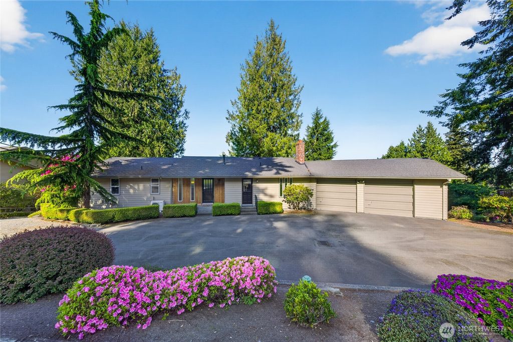 17282 Meadow Lane, Mount Vernon, WA 98274