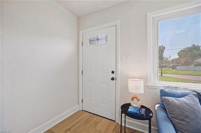 220 Castlewood RD, Portsmouth, VA 23702