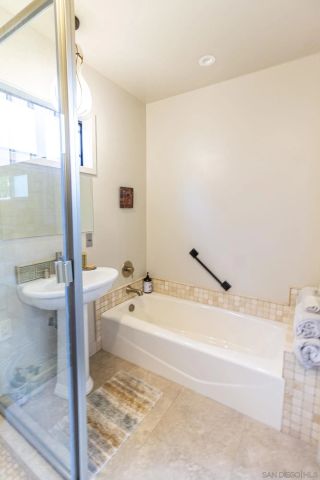 3838 Kendall Casita, San Diego, CA 92109