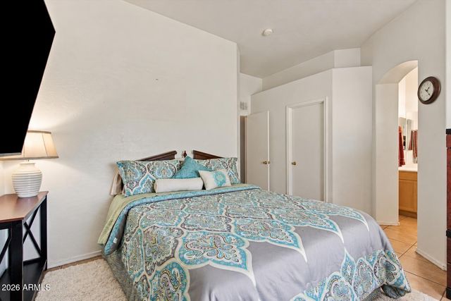 5306 S 15TH Street, Phoenix, AZ 85040