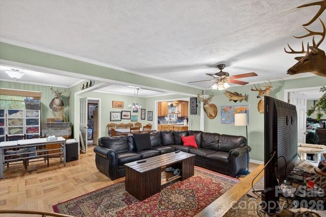 929 Shearers Road, Mooresville, NC 28115