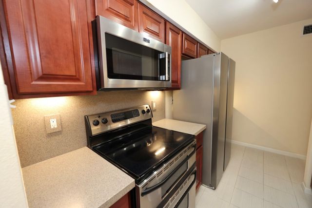 1601 S Shepherd Drive 269, Houston, TX 77019