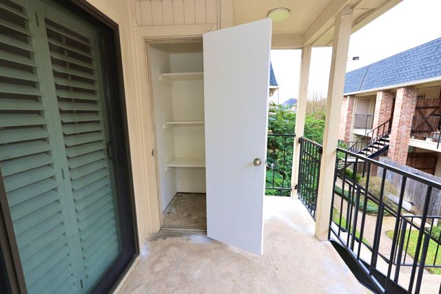 1601 S Shepherd Drive 269, Houston, TX 77019