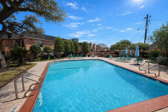 1601 S Shepherd Drive 269, Houston, TX 77019