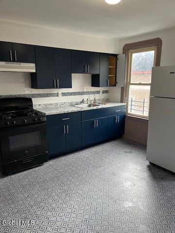 120 DeGraff Street, Schenectady, NY 12304