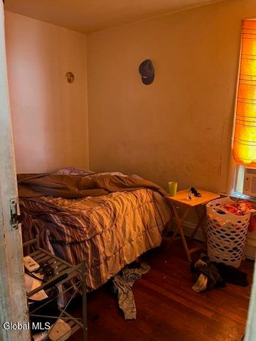 120 DeGraff Street, Schenectady, NY 12304