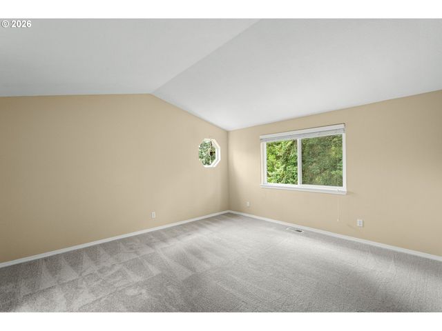 19760 Sw RED OAK Ln, Beaverton, OR 97078