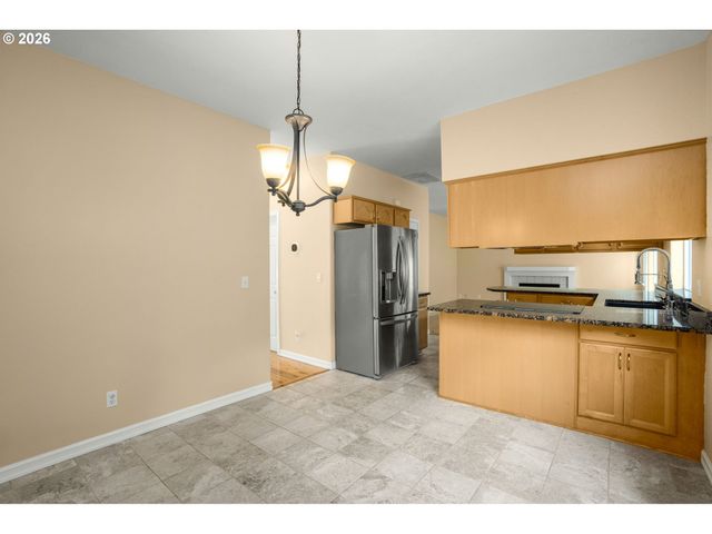19760 Sw RED OAK Ln, Beaverton, OR 97078