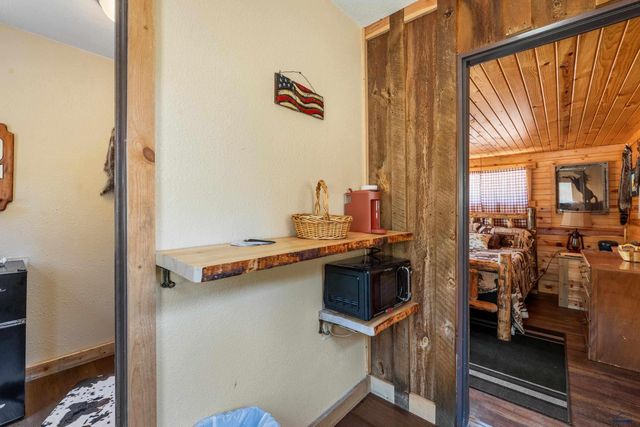 21608 HIGH COUNTRY LOOP, Deadwood, SD 57732