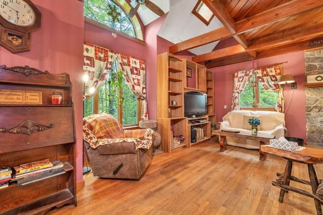 11 Bonney Shores Road, Meredith, NH 03253