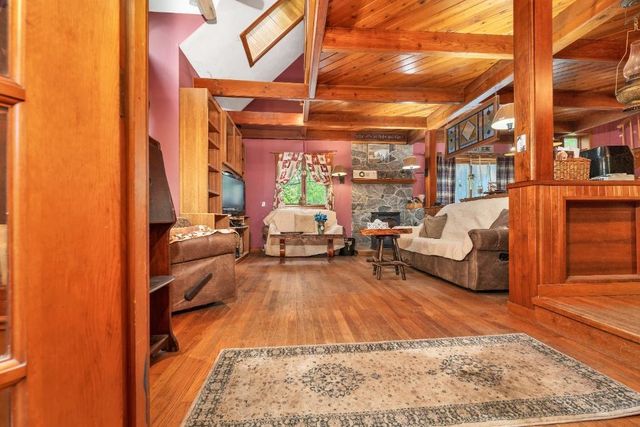 11 Bonney Shores Road, Meredith, NH 03253