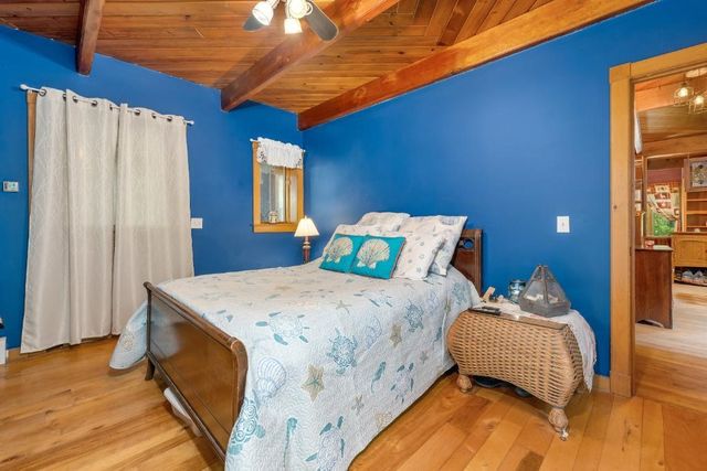 11 Bonney Shores Road, Meredith, NH 03253