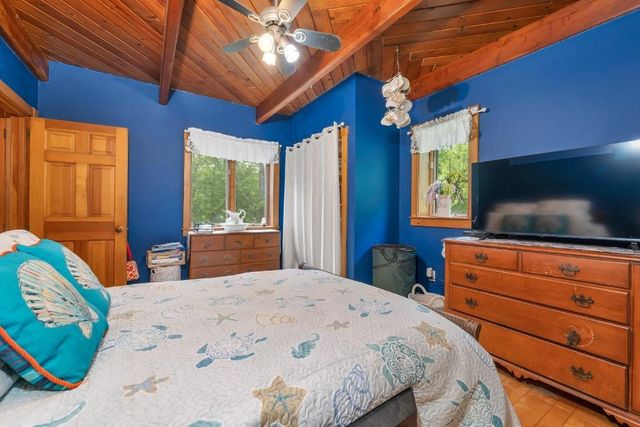 11 Bonney Shores Road, Meredith, NH 03253