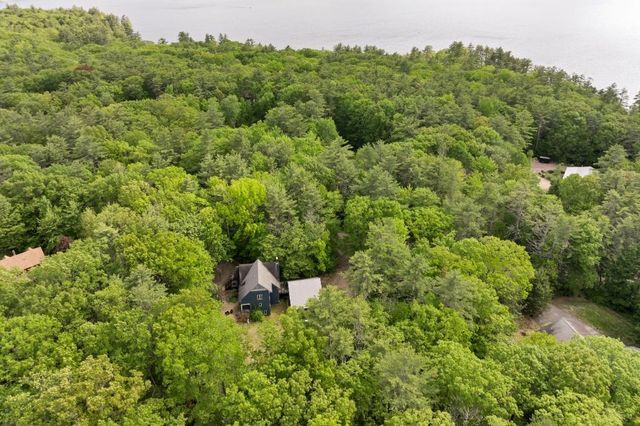 11 Bonney Shores Road, Meredith, NH 03253