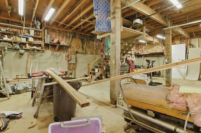 11 Bonney Shores Road, Meredith, NH 03253