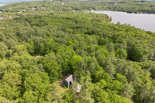 11 Bonney Shores Road, Meredith, NH 03253