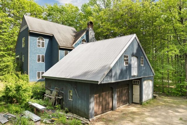 11 Bonney Shores Road, Meredith, NH 03253