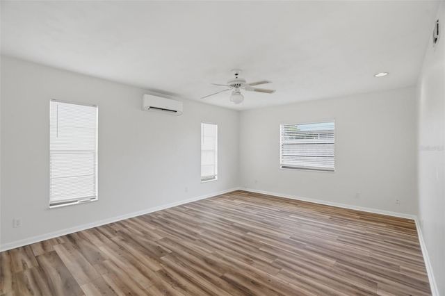 1981 TEMPLE TERRACE, Clearwater, FL 33764