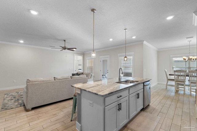 1929 Refuge Cir, Gulf Breeze, FL 32563