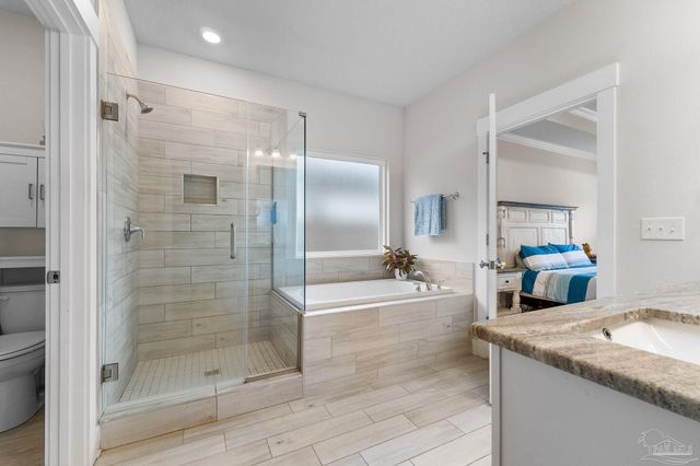 1929 Refuge Cir, Gulf Breeze, FL 32563