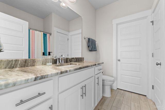 1929 Refuge Cir, Gulf Breeze, FL 32563