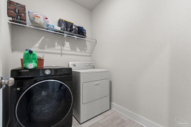 1929 Refuge Cir, Gulf Breeze, FL 32563