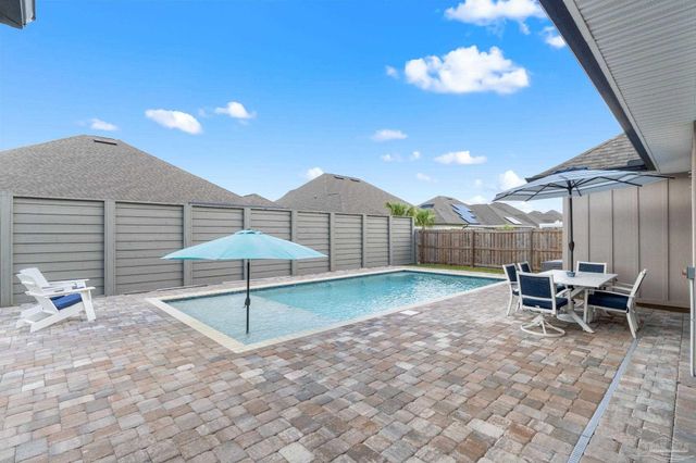 1929 Refuge Cir, Gulf Breeze, FL 32563