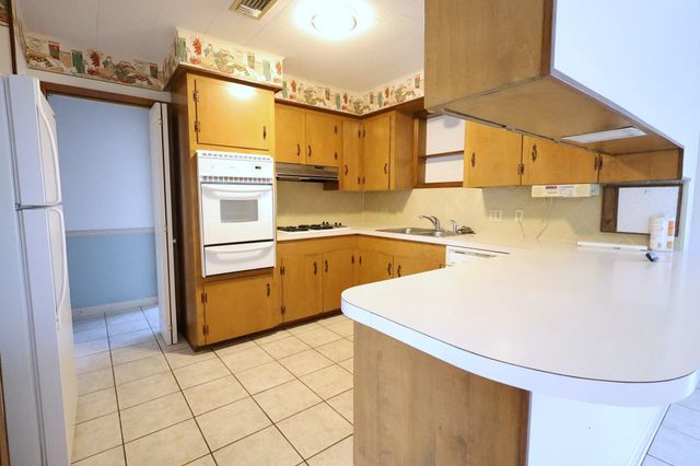 300 Malibou Boulevard, Houma, LA 70364