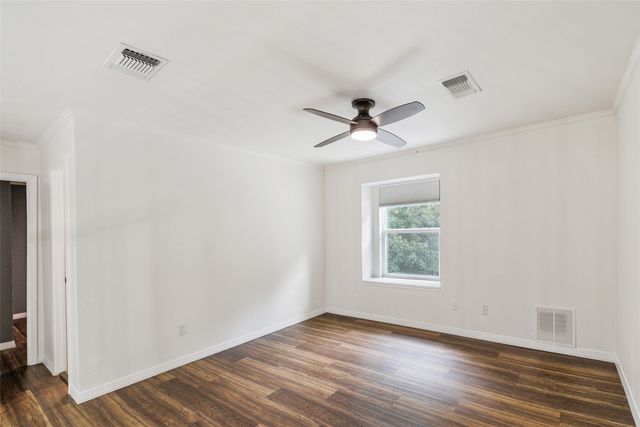 2107 Elmwood Boulevard, Dallas, TX 75224
