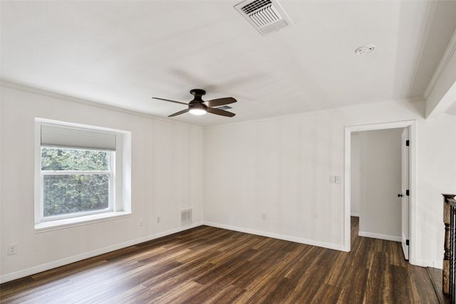 2107 Elmwood Boulevard, Dallas, TX 75224