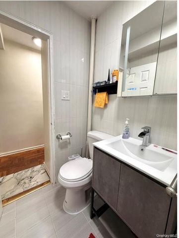 7261 Shore Road 1R, Brooklyn, NY 11209