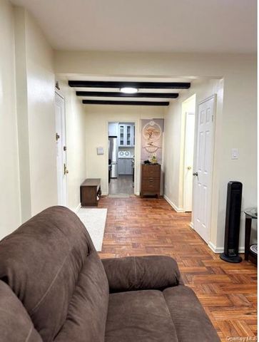 7261 Shore Road 1R, Brooklyn, NY 11209
