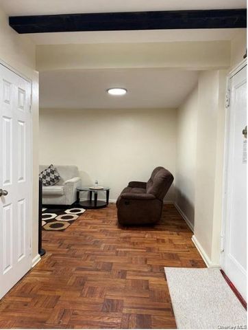 7261 Shore Road 1R, Brooklyn, NY 11209