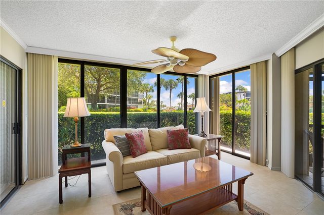 1815 Mooringline Drive 1D, Vero Beach, FL 32963