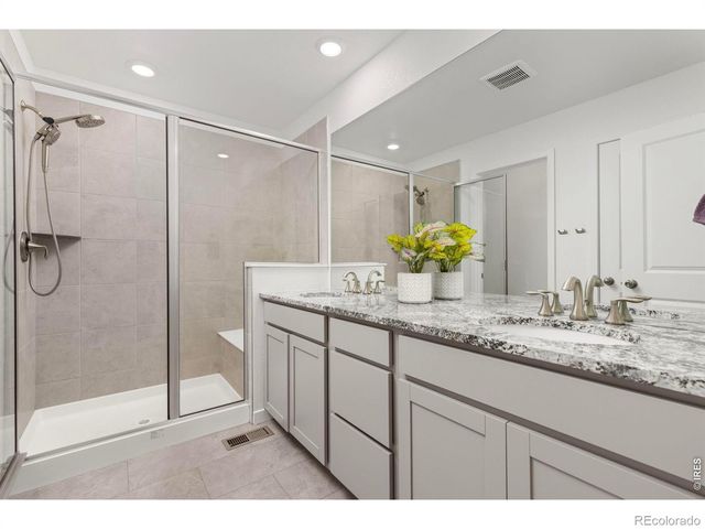 17914 Galapagos Street, Broomfield, CO 80023