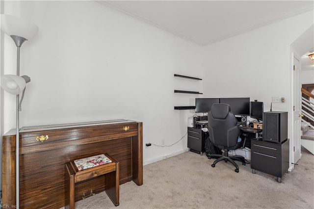 715 Hunters QUAY, Chesapeake, VA 23320