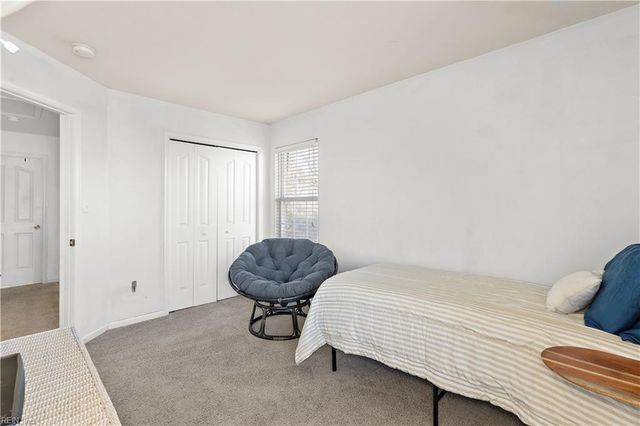 715 Hunters QUAY, Chesapeake, VA 23320