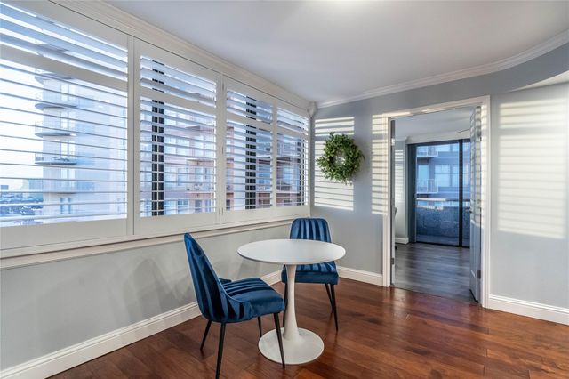 3525 Sage Road 1511, Houston, TX 77056