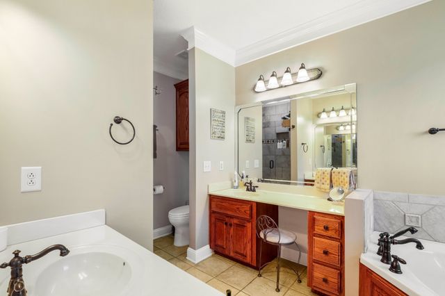 4984 Somerville Rd, Cross Plains, TN 37049