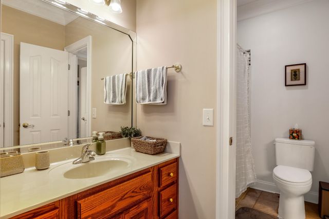 4984 Somerville Rd, Cross Plains, TN 37049