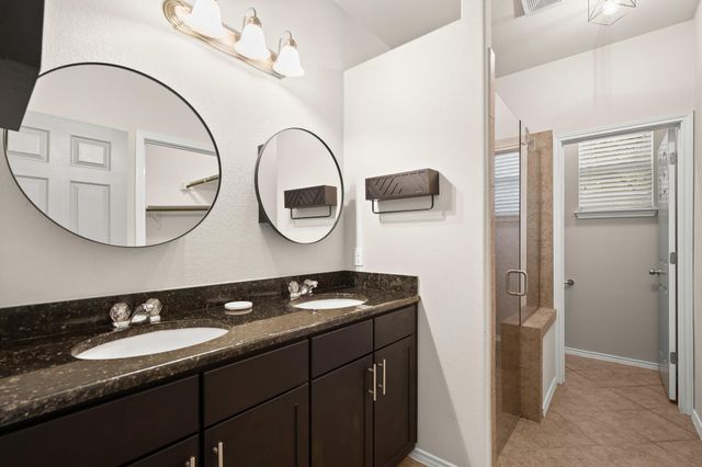 9940 Milla CIR 24, Austin, TX 78748