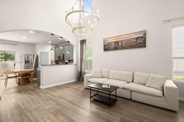 9940 Milla CIR 24, Austin, TX 78748