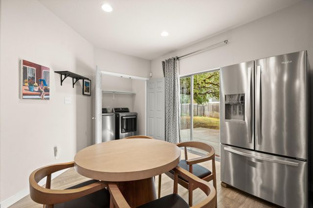 9940 Milla CIR 24, Austin, TX 78748