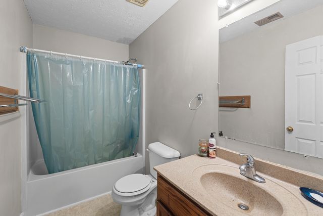 216 Christopher Drive, Nicholasville, KY 40356