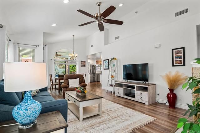 1855 Corte Segundo, Oceanside, CA 92056