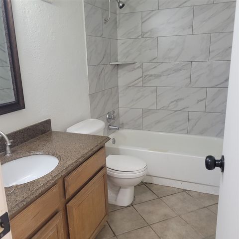 3647 W Northgate Drive 154, Irving, TX 75062